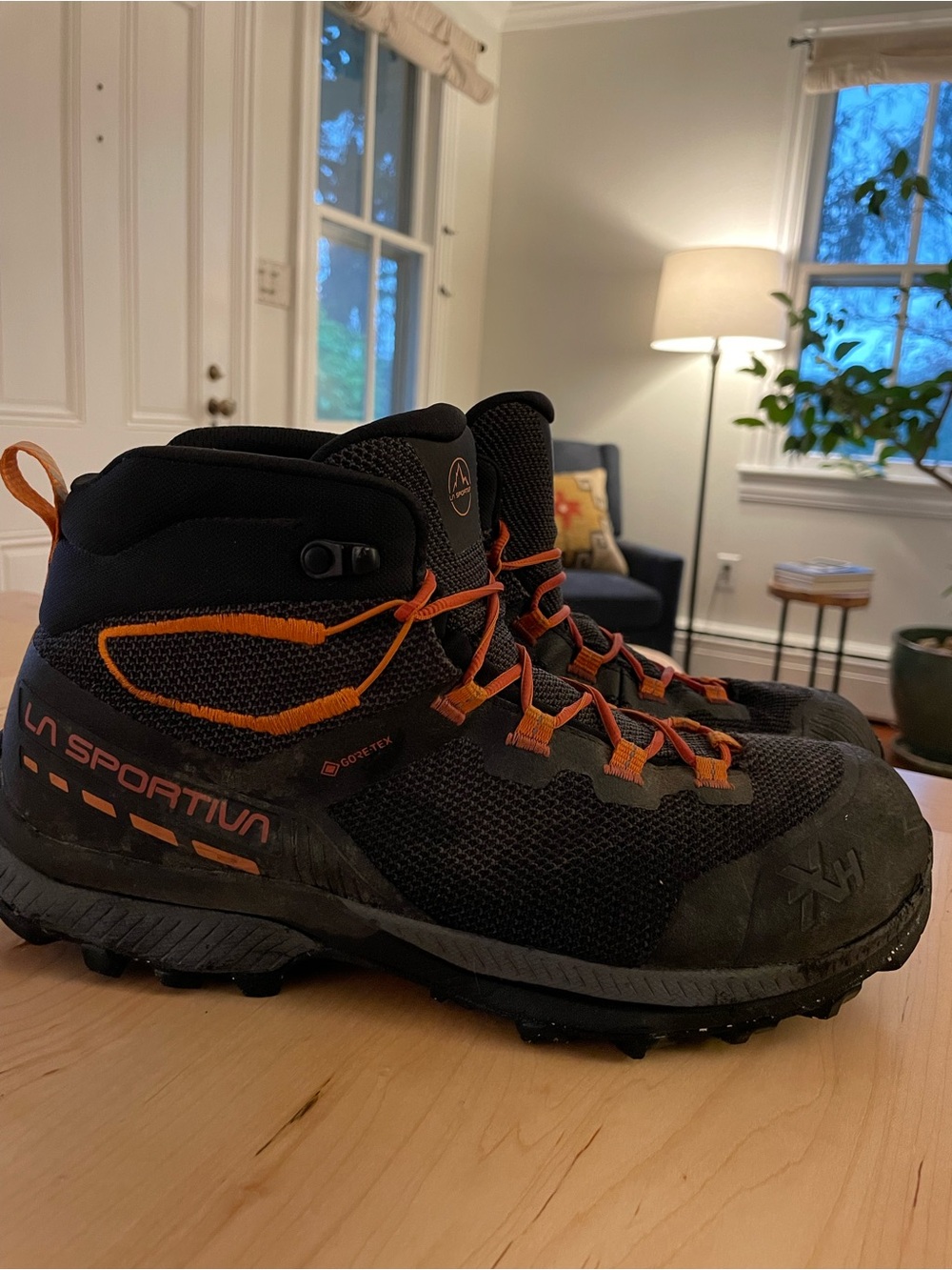LaSportiva TX Hike Mid Hiking Boot